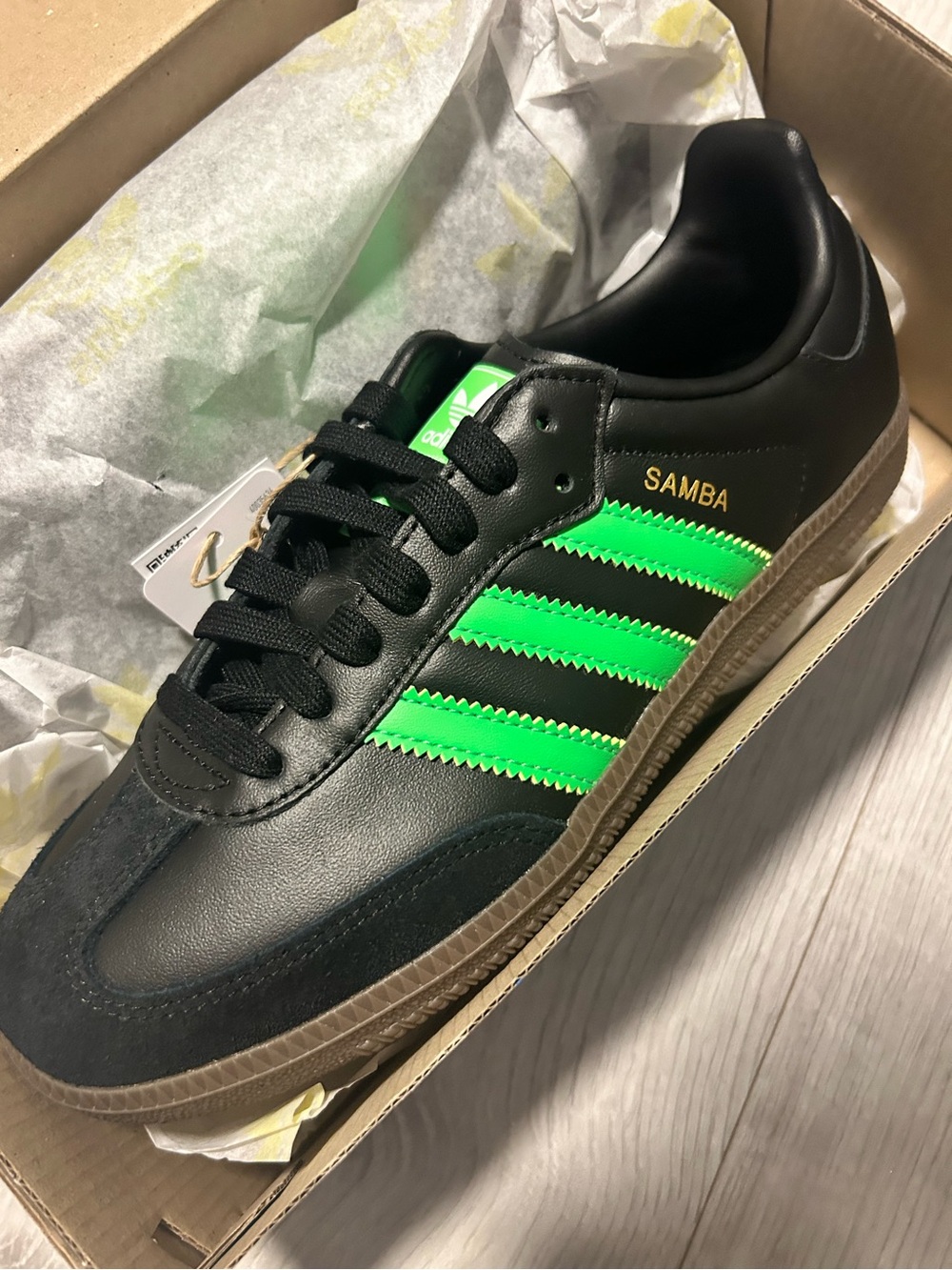 Adidas Samba Men's Black with Green Stripes Casual Shoe